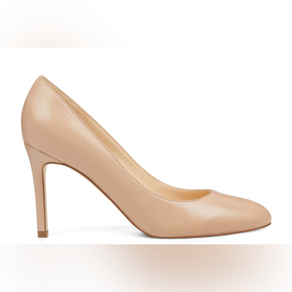 Nine West nude heels